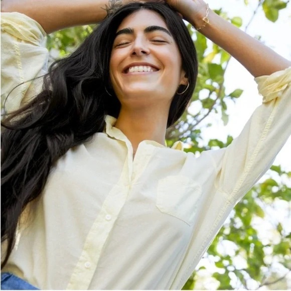 Grayson The Hero Button-Up Tissue Cotton Summer Shirt in Butter Yellow M - Picture 3 of 13